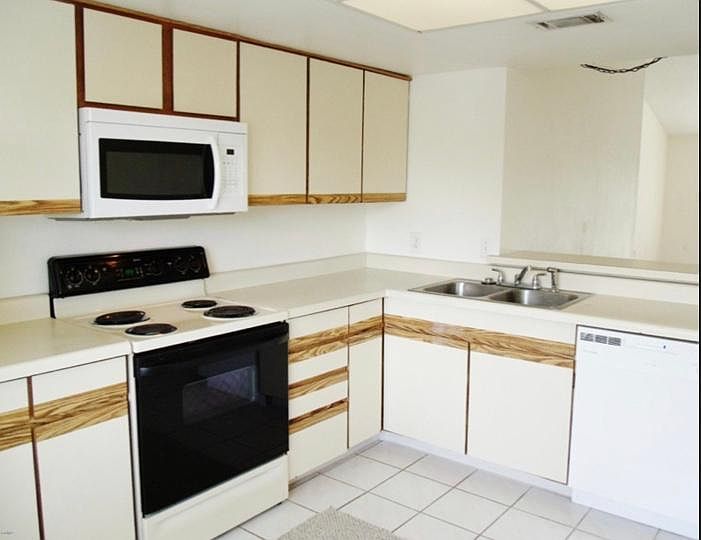 1st image of 1515 Huntington Ln APT 925
