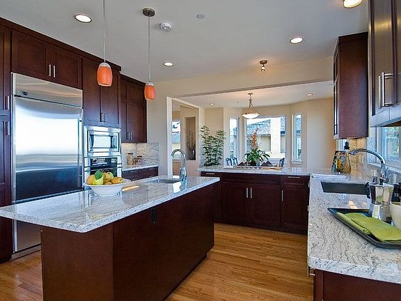 4th image of 10 Hanna Vista Ln