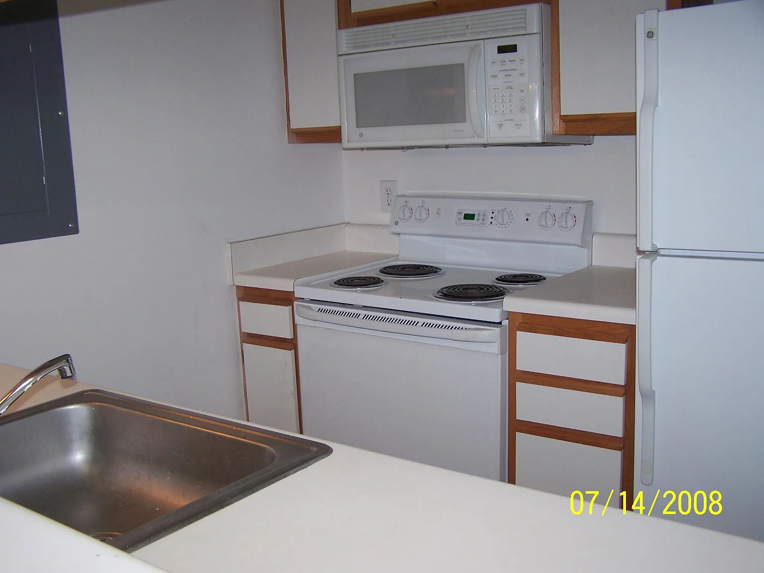4 bed, 1200 sqft, $1,800 — Photo 4