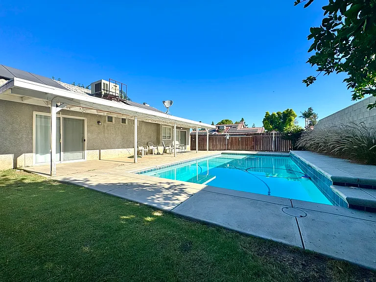 7400 Chilibre St — Photo 19