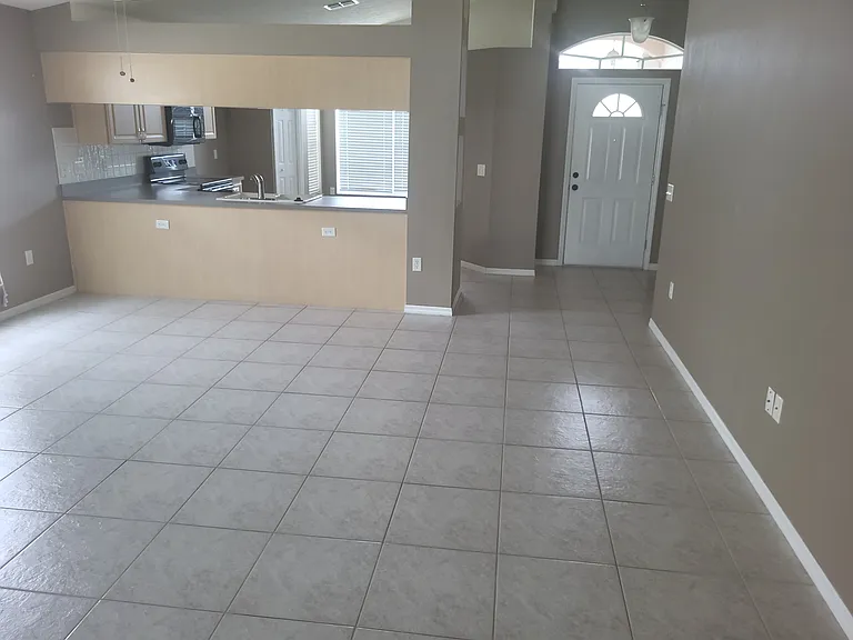 7916 Floradora Dr — Photo 6