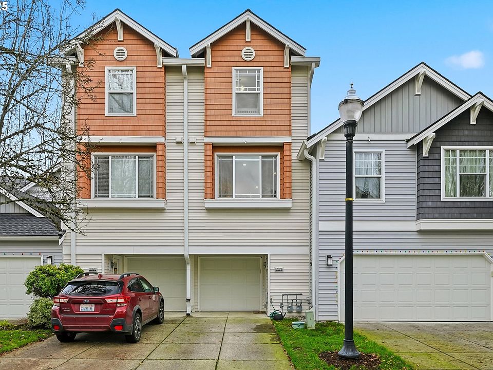 1st image of 8807 NE 17th St