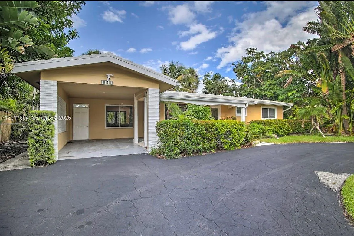 Building Photo - 2169 Imperial Point Dr