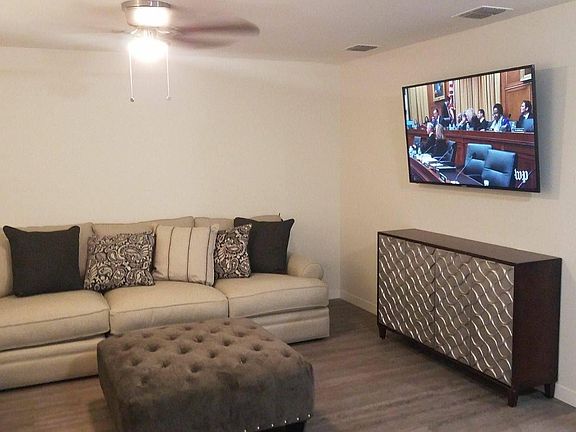 4th image of 200 S Alex Ave #5