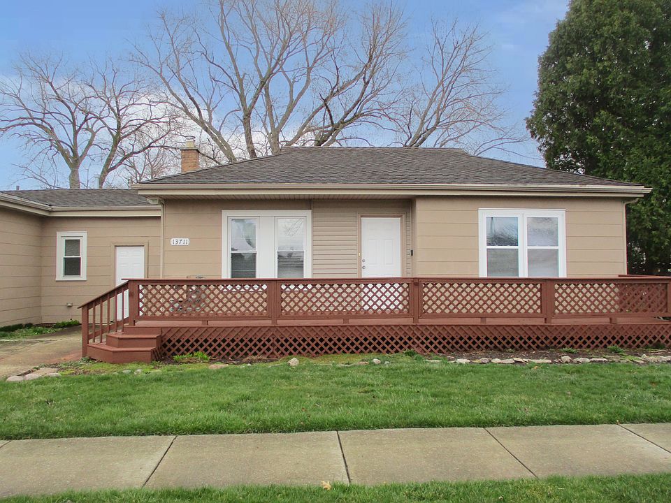 1st image of 13711 Laramie Ave