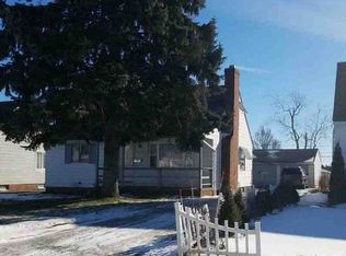 15716 Walvern Blvd, Maple Heights, OH 44137