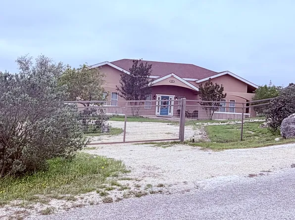 180 County Road 2750, Mico, TX 78056
