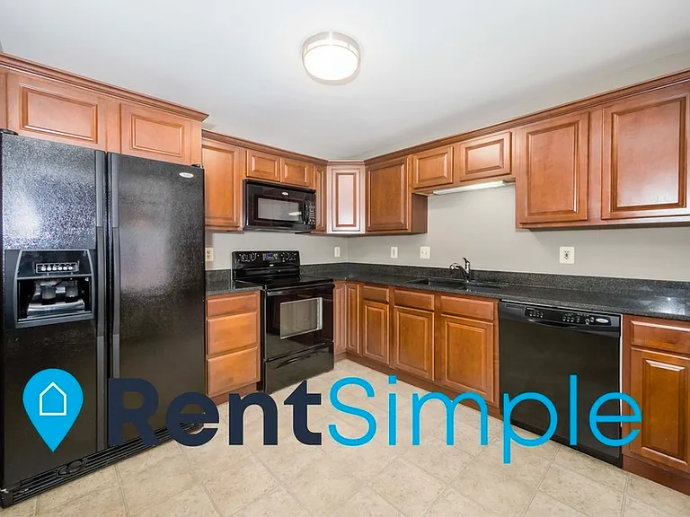 11192 Rienzi Pl #201 — Photo 5