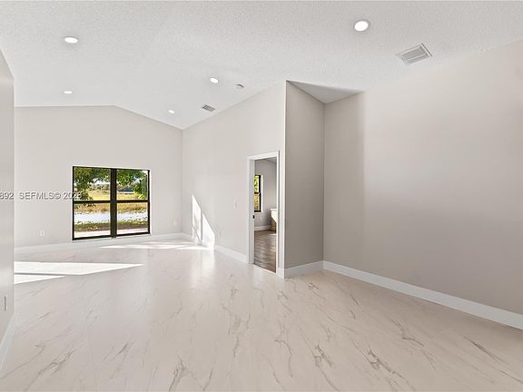 3rd image of 14340 NW 11th St