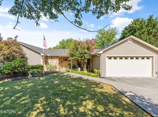 3837 Channel Harbor Rd, Louisville, TN 37777