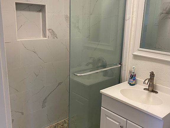 5th image of 1408 Argonne Ave #1408