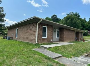 3130 Woodpecker Ct, Raleigh, NC 27610