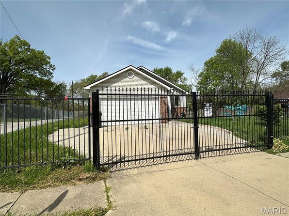 1103 N 44th St, East Saint Louis, IL 62204