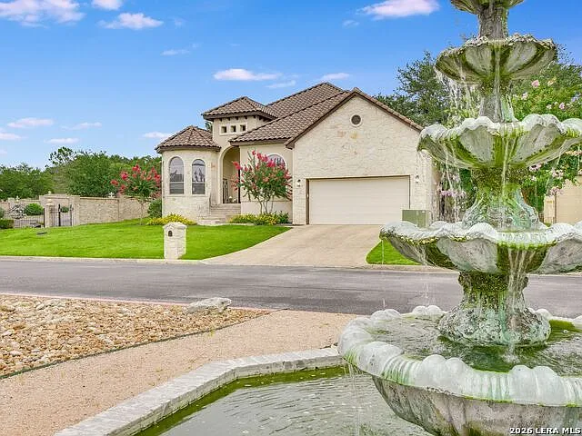 4 bed, 3.0 bath, 2858 sqft, $3,500 — Photo 2