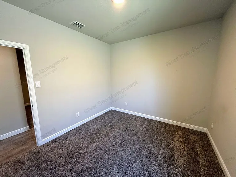 10921 Rockchapel Dr — Photo 29