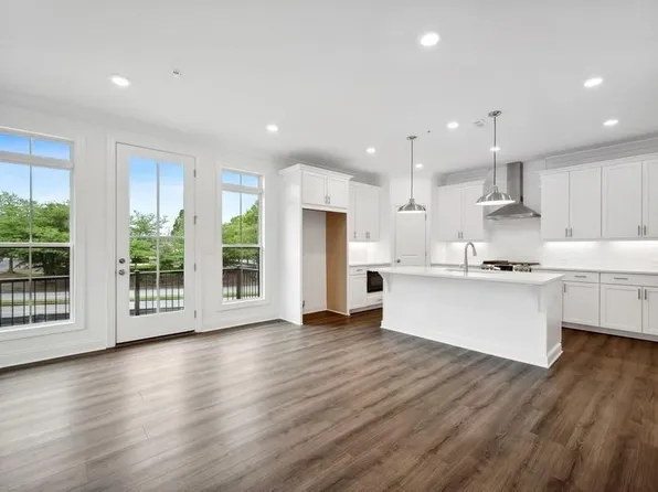227 Downing Dr #89, Alpharetta, GA 30022