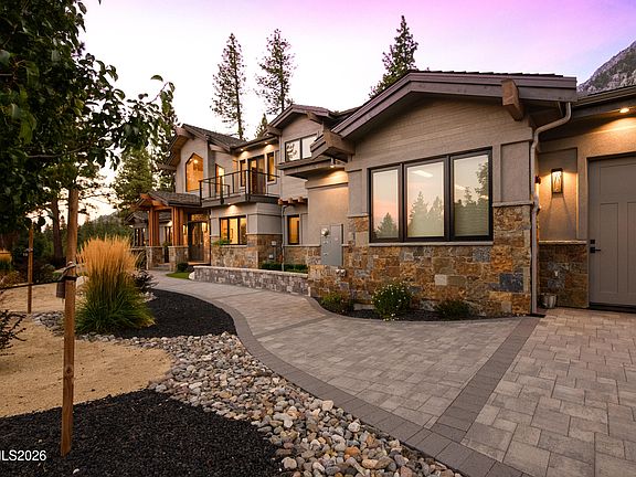 5th image of 256 Forest Hill Way