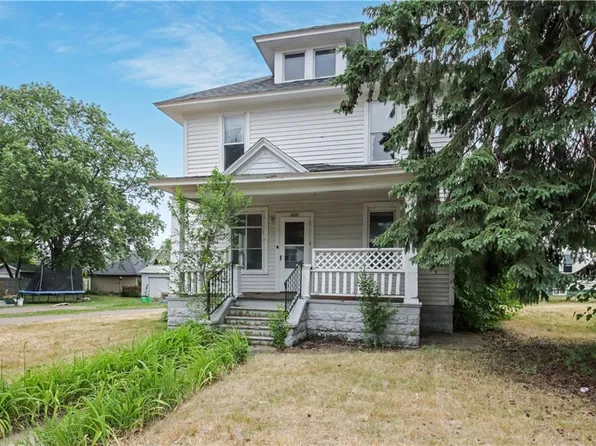 609 Erin Street, Eau Claire, WI 54703
