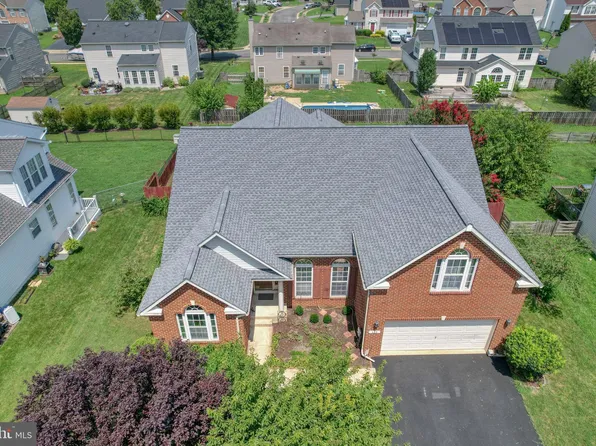 135 Walnut St, Ridgely, MD 21660