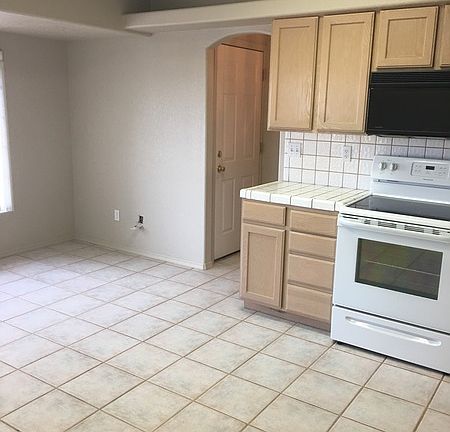 2nd image of 3270 Silverspoon Dr