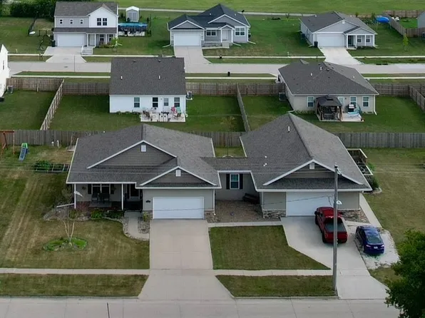 2203 North St, Perry, IA 50220