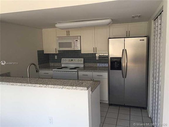 4th image of 4550 SW 68th Court Cir #8-59