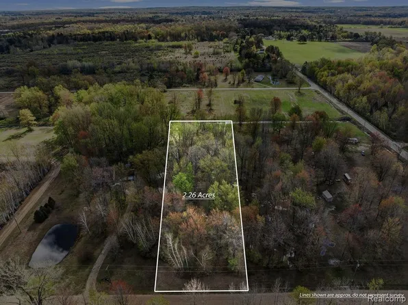 82 V/l Natures Trail Rd, Vassar, MI 48768