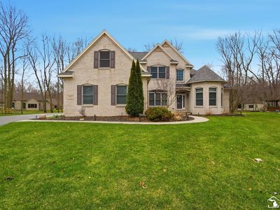 3985 Woodhaven Ct, Lambertville, MI, 48144