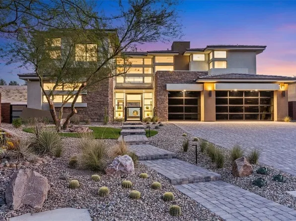 82 Glade Hollow Dr, Las Vegas, NV 89135