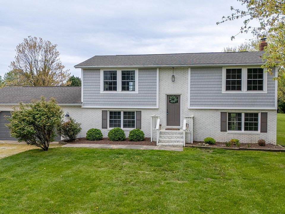 1st image of 56 Long Creek Dr