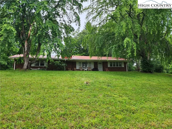 981 Dehart Community Ctr Road, Hays, NC 28635