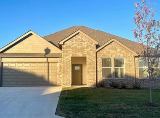 204 Mikah Dr, Maumelle, AR 72113