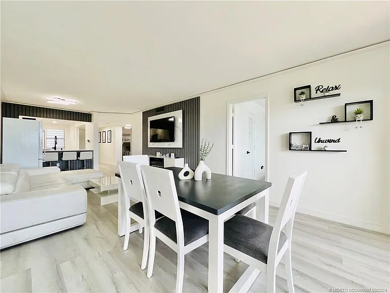 10044 S Ocean Dr #205 — Photo 22