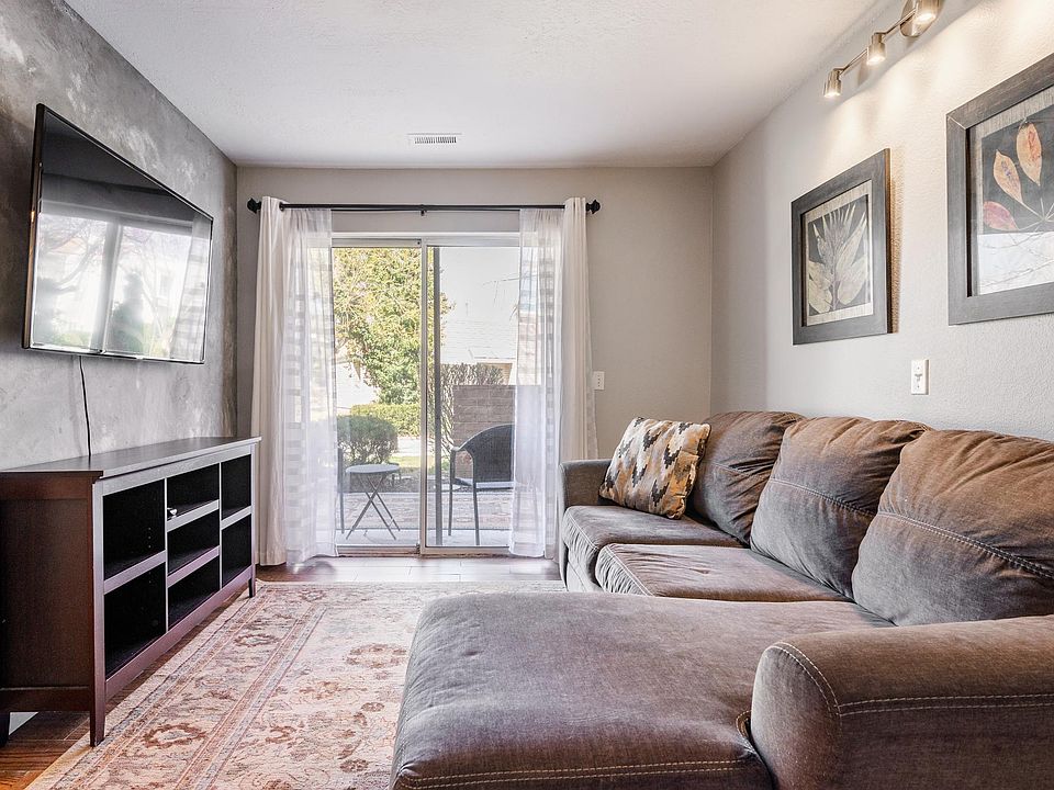 1st image of 1030 E Quail Vista Ct APT G