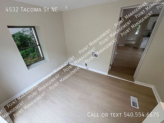 5th image of 4532 Tacoma St NE