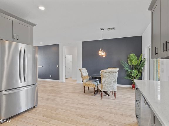 5th image of 2077 W MARIA Court
