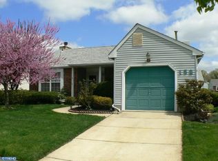 152 Lakebridge Dr, Deptford, NJ 08096