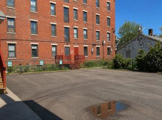 19 Palmer St, Salem, MA 01970