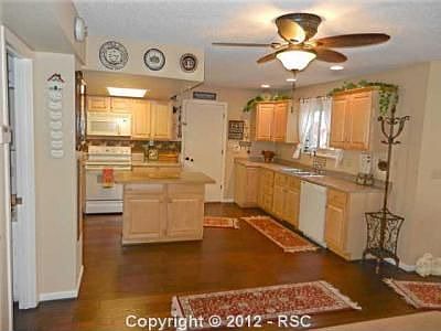 2nd image of 7645 Independence Ct