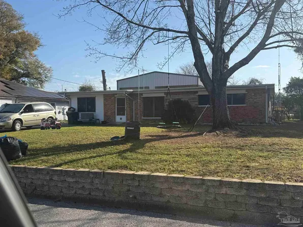 5558 Oriole St, Milton, FL 32570