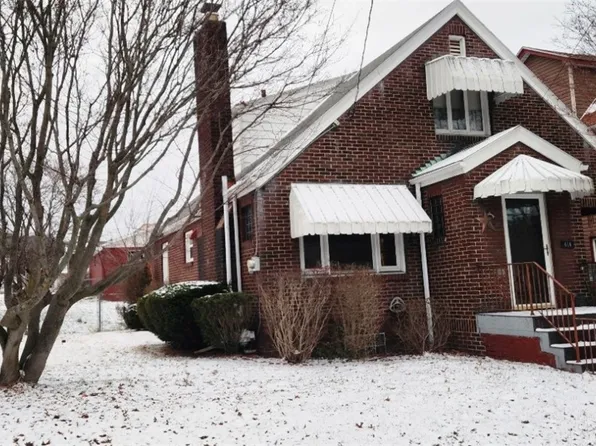 414 6th St, Ellwood City, PA 16117