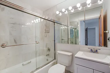 Rented by Level Group