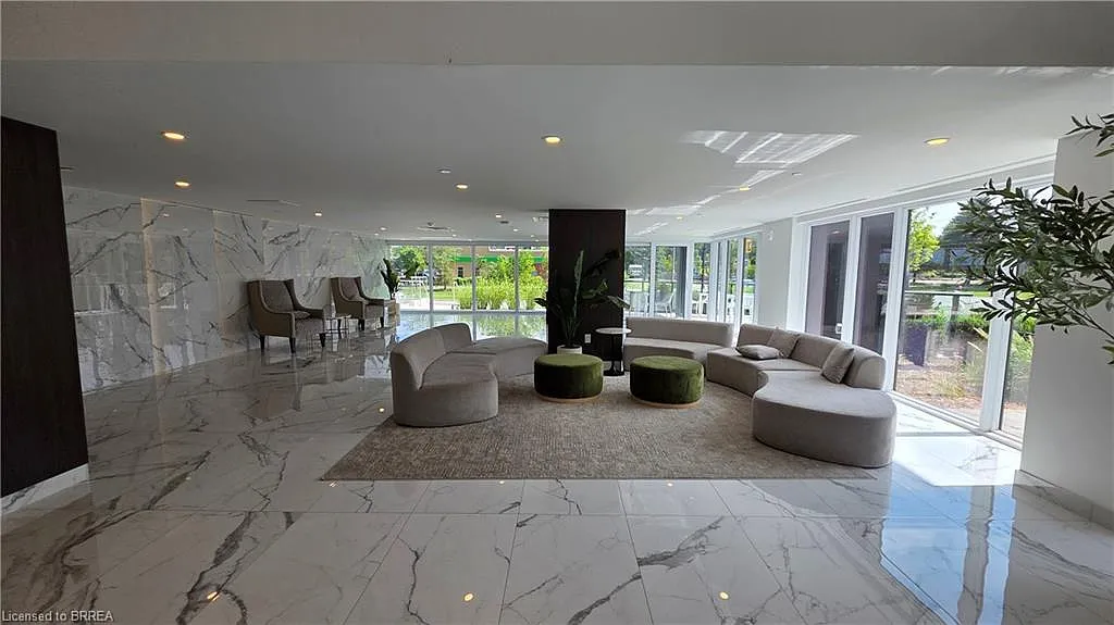 1 bed, 2.0 bath, 641 sqft, $2,100 — Photo 4