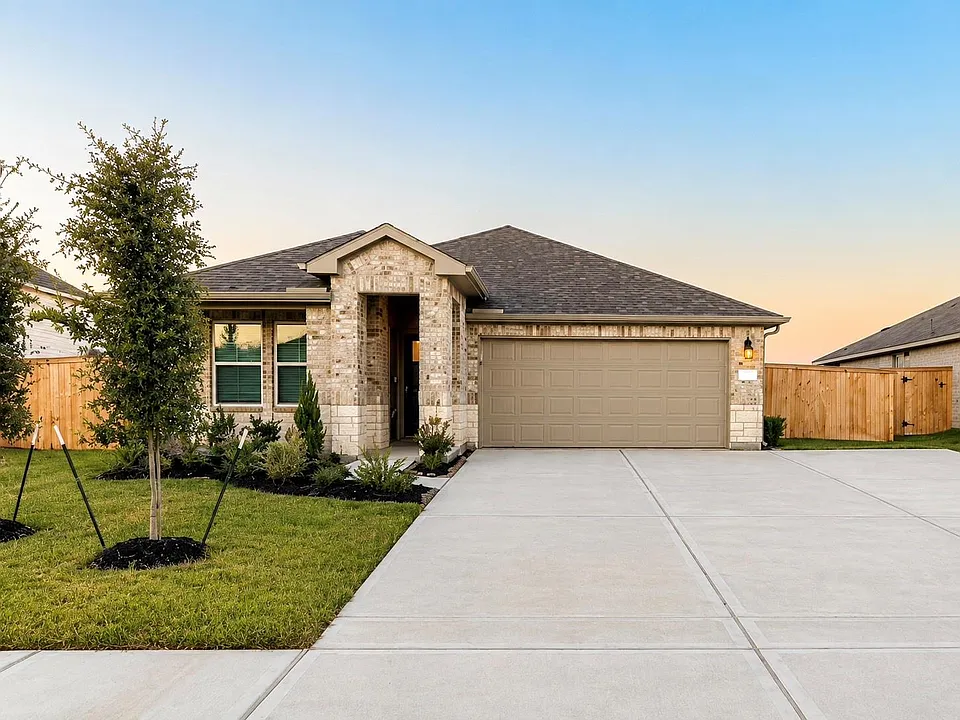 8210 Blackwell Cv