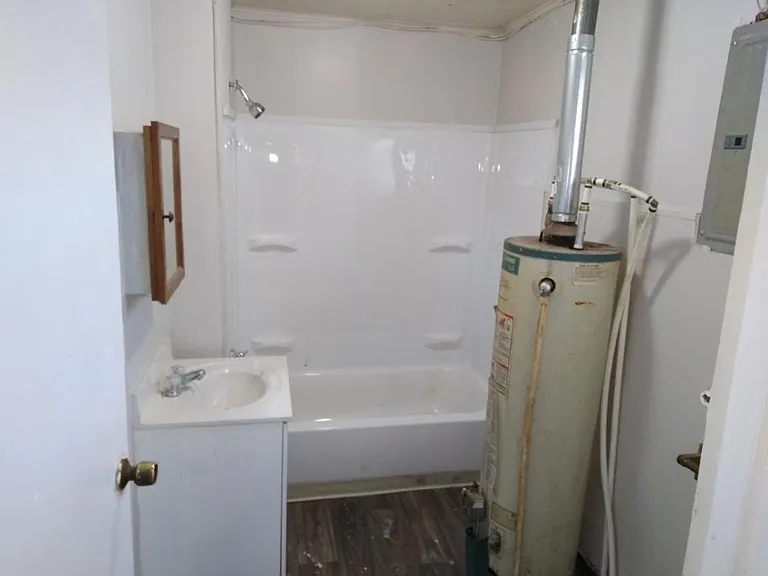 631 Rawlings St — Photo 14
