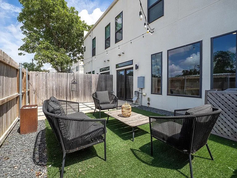 6409 Berkman Dr #4 — Photo 6