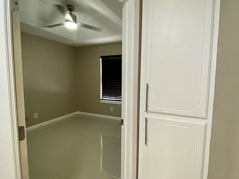 1202 Bryce Dr #5 — Photo 14