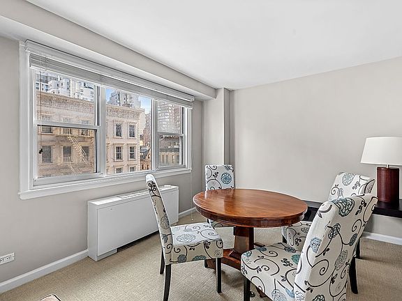 3rd image of 123 E 75th St APT 5C