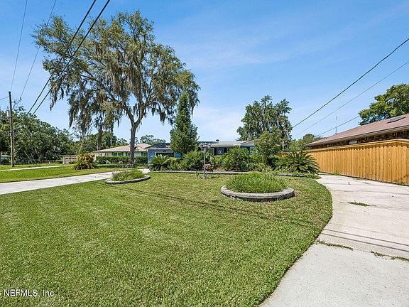 3rd image of 5436 WATERSIDE Drive