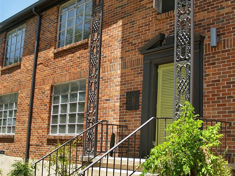 3206 Tom Green St #G — Photo 16